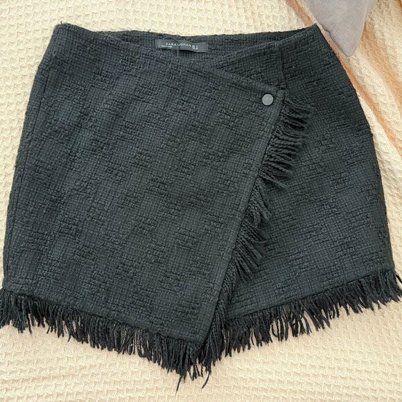 Zara Black Tweed Asymmetrical Skirt - Picture 2 of 3